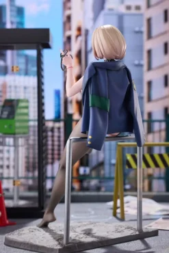 Original Illustration - Naughty Police Statue / Woman Illustration by CheLA77 DX Edition: Hobby Saku