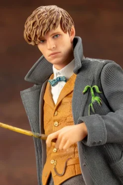 Phantastische Tierwesen 2 - Newt Scamander Statue / ARTFX+: Kotobukiya