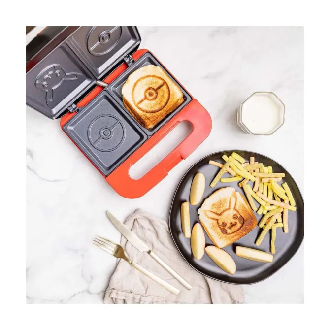 Pokémon - Sandwichmaker Poke Ball Pikachu: Uncanny Brands