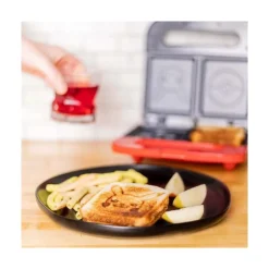 Pokémon - Sandwichmaker Poke Ball Pikachu: Uncanny Brands