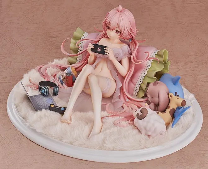 Red: Pride of Eden - Evante Statue / Lazy Afternoon Version: Good Smile Company