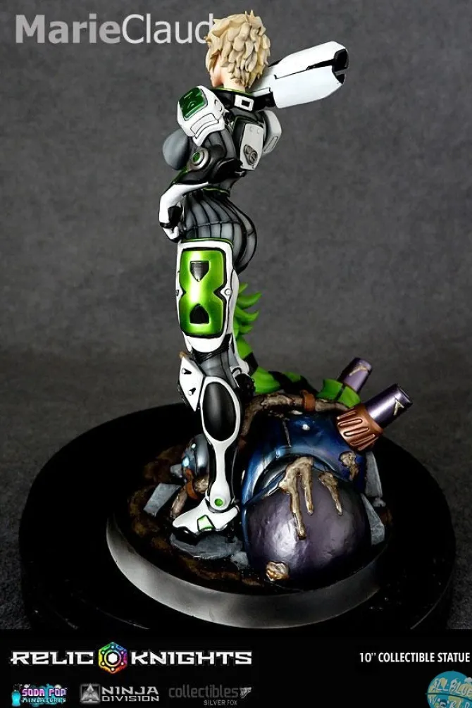 Relic Knights - Marie Claude Statue *Limited*: Silver Fox Collectibles