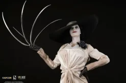 Resident Evil Village - Lady Dimitrescu Statue: Pure Arts