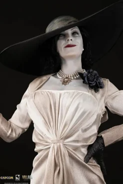 Resident Evil Village - Lady Dimitrescu Statue: Pure Arts