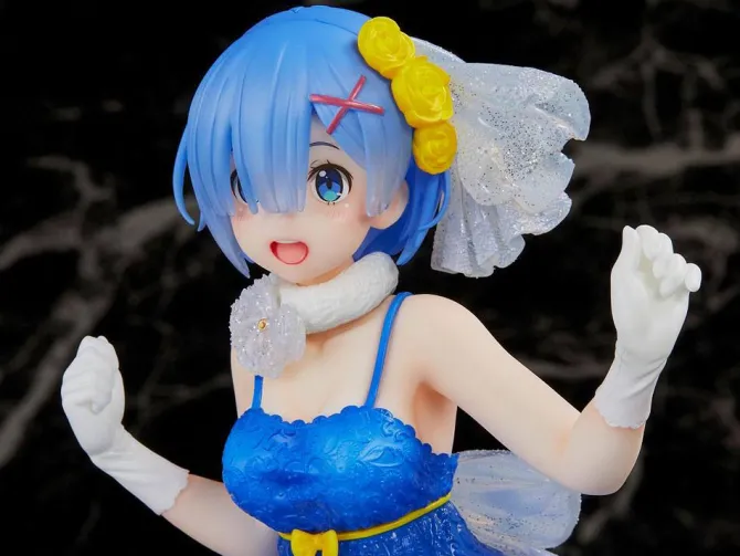 Re:Zero Starting Life in Another World - Rem Figur / Clear Dress Version: Taito