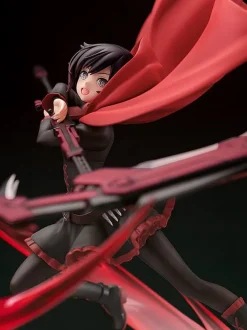 RWBY Ice Queendom - Ruby Rose Statue: Phat!