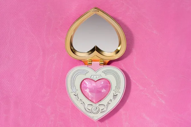 Sailor Moon: Pretty Guardian - Cosmic Heart 1/1 Proplica - Compact (Brilliant Color Edition): Tamash
