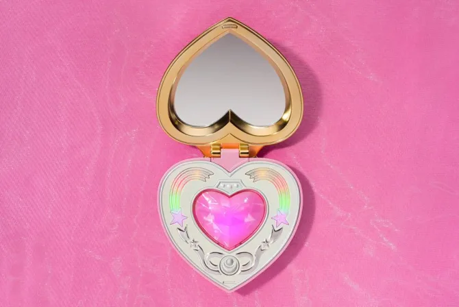 Sailor Moon: Pretty Guardian - Cosmic Heart 1/1 Proplica - Compact (Brilliant Color Edition): Tamash