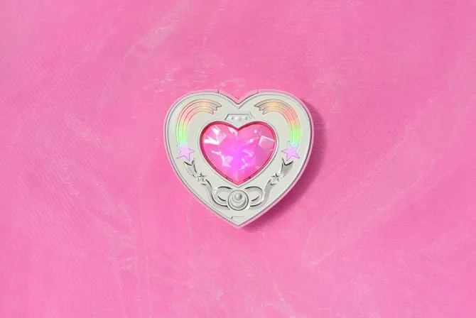 Sailor Moon: Pretty Guardian - Cosmic Heart 1/1 Proplica - Compact (Brilliant Color Edition): Tamash