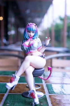 Sculptor Original - Katie Moon's Trick or Treat Statue / by Yoshiki Fujimoto: Kotobukiya