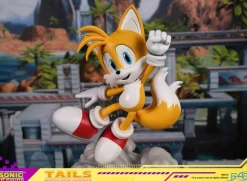 Sonic the Hedgehog - Tails Statue: First 4 Figures