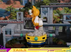 Sonic the Hedgehog - Tails Statue: First 4 Figures
