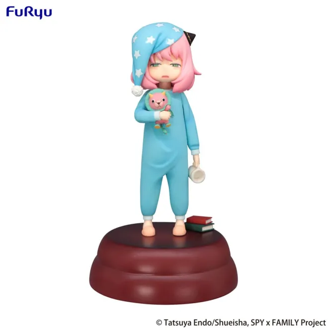 Spy × Family - Anya Forger with Penguin Figur / Sleepwear Exceed Creative: Furyu