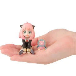Spy x Family - Anya Forger Statue / Palm Size: MegaHouse