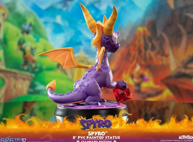 Spyro the Dragon - Spyro Statue: First 4 Figures