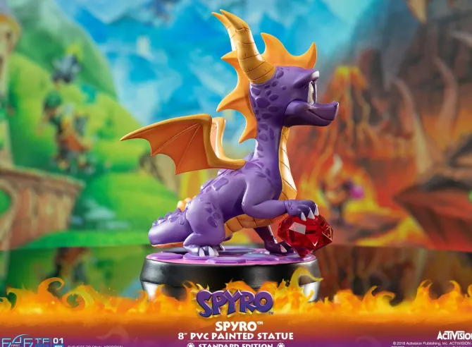 Spyro the Dragon - Spyro Statue: First 4 Figures
