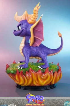 Spyro the Dragon - Spyro Statue: First 4 Figures