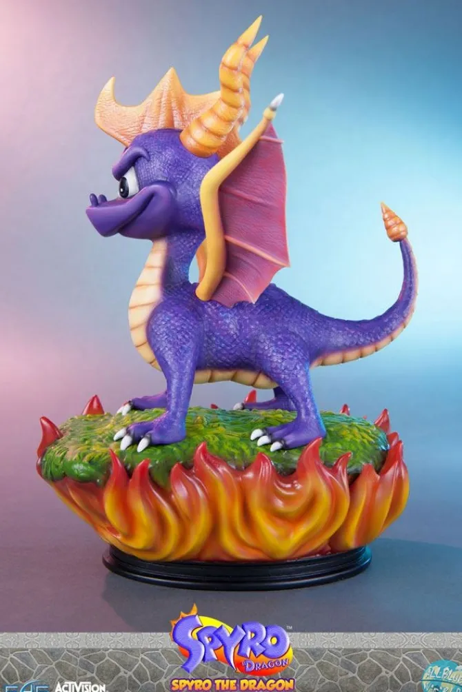 Spyro the Dragon - Spyro Statue: First 4 Figures