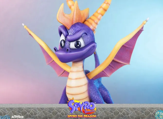 Spyro the Dragon - Spyro Statue: First 4 Figures