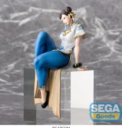 Street Fighter - Chun-Li Statue / 6 PM Perching: Sega