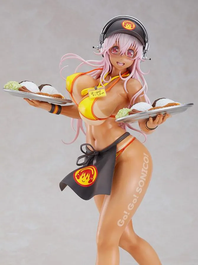Super Sonico - Sonico Statue / Bikini Waitress Version: Max Factory