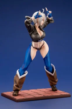 The King of Fighters 2001 - Angel Statue: Kotobukiya