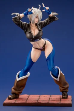The King of Fighters 2001 - Angel Statue: Kotobukiya