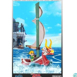 The Legend of Zelda / The Wind Waker - Link on The King of Red Lions Statue: First 4 Figures