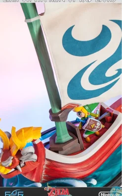 The Legend of Zelda / The Wind Waker - Link on The King of Red Lions Statue: First 4 Figures