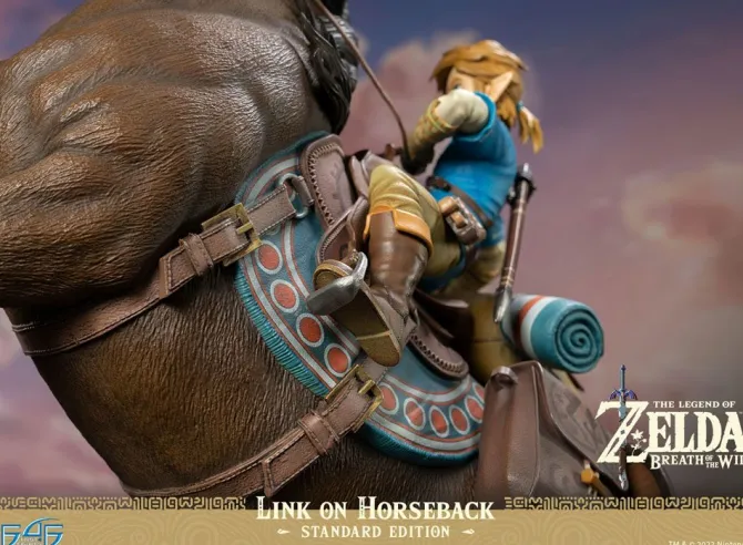 The Legend of Zelda Breath of the Wild - Link on Horseback Statue: First 4 Figures