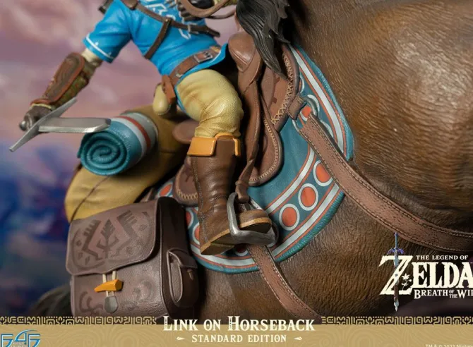 The Legend of Zelda Breath of the Wild - Link on Horseback Statue: First 4 Figures
