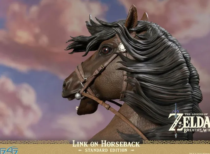 The Legend of Zelda Breath of the Wild - Link on Horseback Statue: First 4 Figures