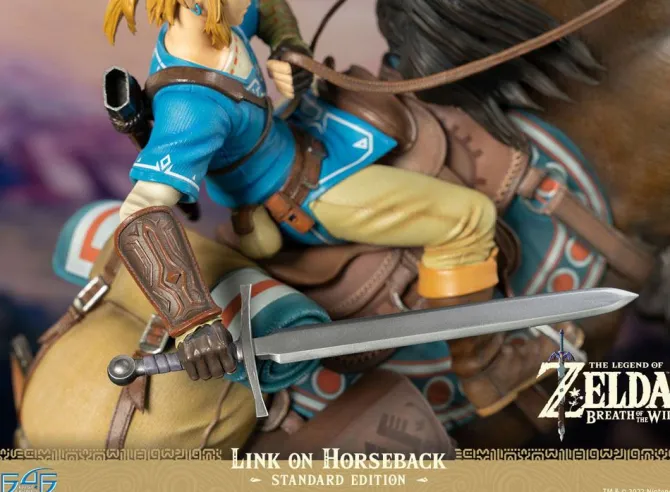 The Legend of Zelda Breath of the Wild - Link on Horseback Statue: First 4 Figures