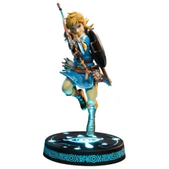 The Legend of Zelda Breath of the Wild - Link Statue / Collector's Edition: First 4 Figures