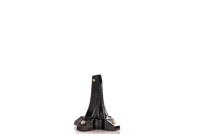 The Legend of Zelda Breath of the Wild - Hylian Shield Statue / Collector's Edition: First 4 Figures