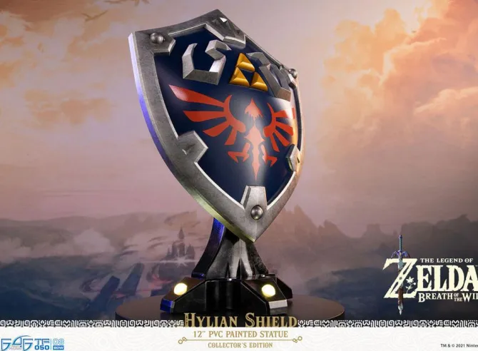 The Legend of Zelda Breath of the Wild - Hylian Shield Statue / Collector's Edition: First 4 Figures