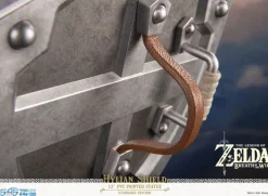 The Legend of Zelda Breath of the Wild - Hylian Shield Statue / Standard Edition: First 4 Figures