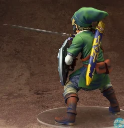 The Legend of Zelda Skyward Sword - Link Statue: Good Smile Company