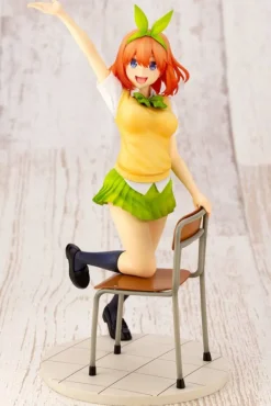 The Quintessential Quintuplets - Yotsuba Nakano Statue / Bonus Edition: Kotobukiya