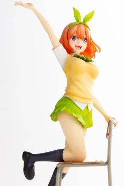 The Quintessential Quintuplets - Yotsuba Nakano Statue / Bonus Edition: Kotobukiya