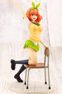 The Quintessential Quintuplets - Yotsuba Nakano Statue / Bonus Edition: Kotobukiya