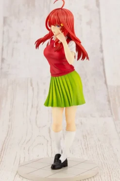 The Quintessential Quintuplets - Itsuki Nakano Statue / Bonus Edition: Kotobukiya
