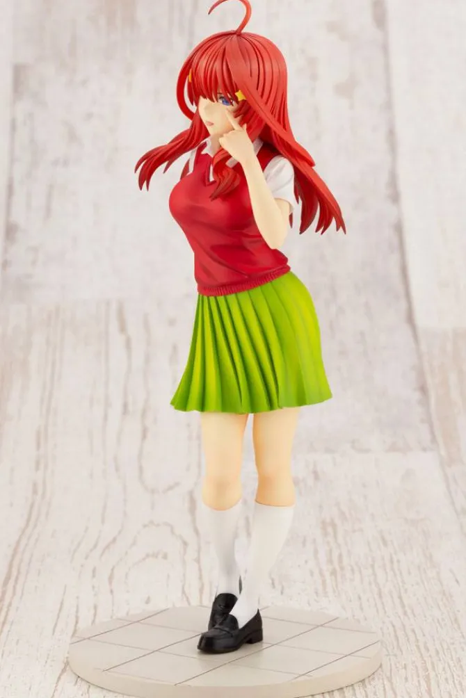 The Quintessential Quintuplets - Itsuki Nakano Statue / Bonus Edition: Kotobukiya