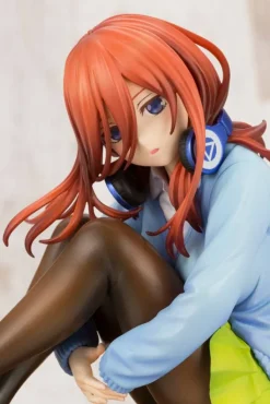 The Quintessential Quintuplets - Miku Nakano Statue / Bonus Edition: Kotobukiya