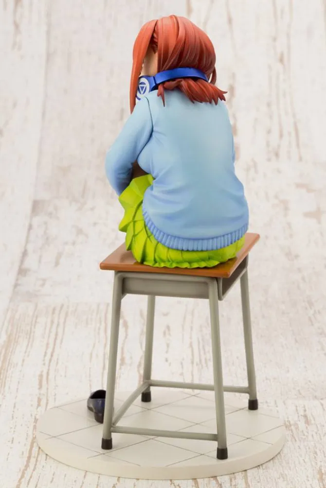 The Quintessential Quintuplets - Miku Nakano Statue / Bonus Edition: Kotobukiya