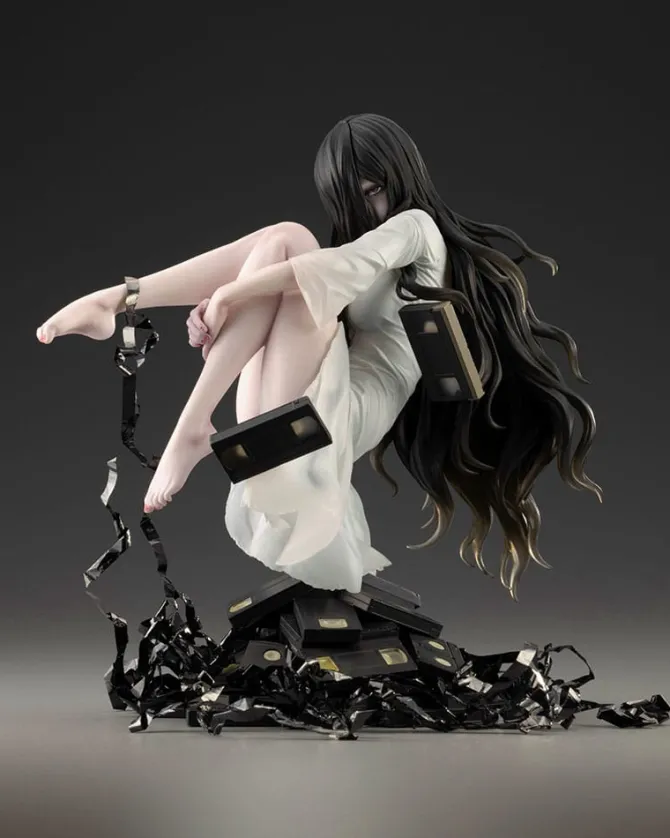 The Ring - Sadako Statue / Bishoujo: Kotobukiya