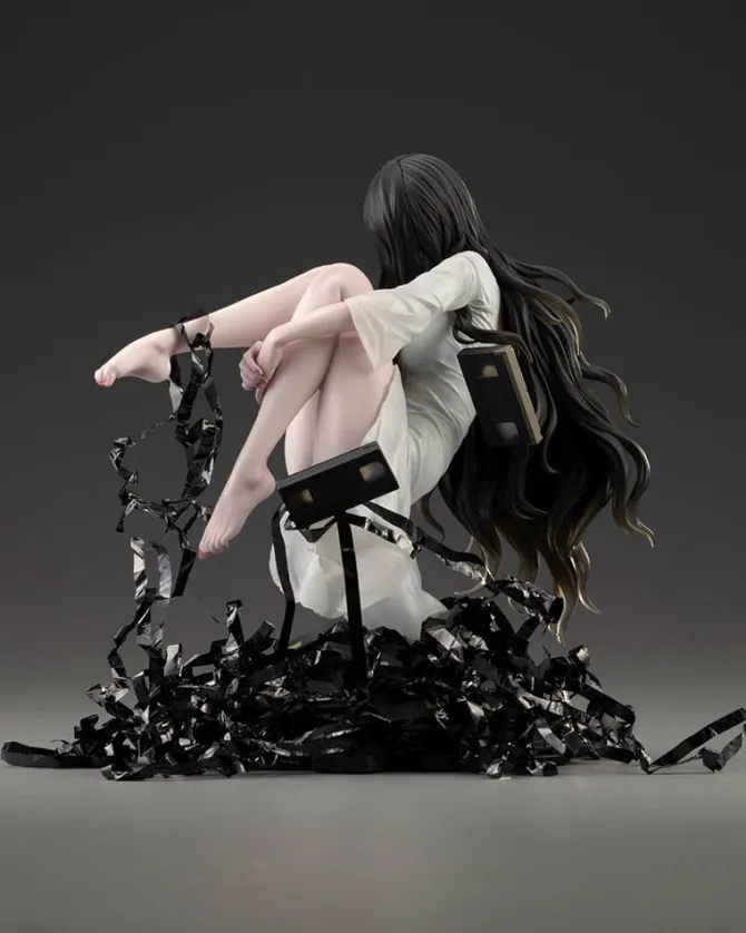 The Ring - Sadako Statue / Bishoujo: Kotobukiya