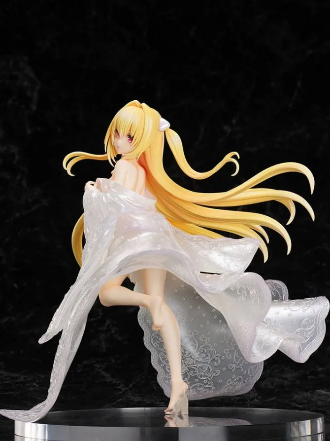 To Love-Ru Darkness - Golden Darkness Statue / Shiromuku Version: Furyu