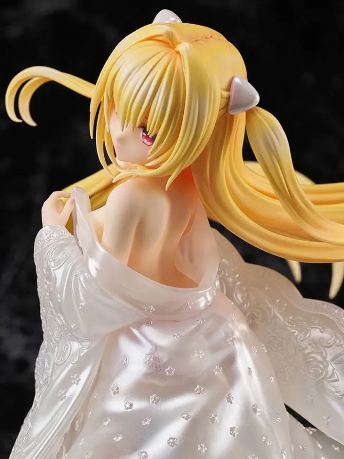 To Love-Ru Darkness - Golden Darkness Statue / Shiromuku Version: Furyu