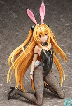 To Love-Ru Darkness - Golden Darkness Statue - Bunny Version: FREEing